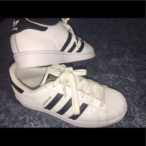 Adidas Superstar